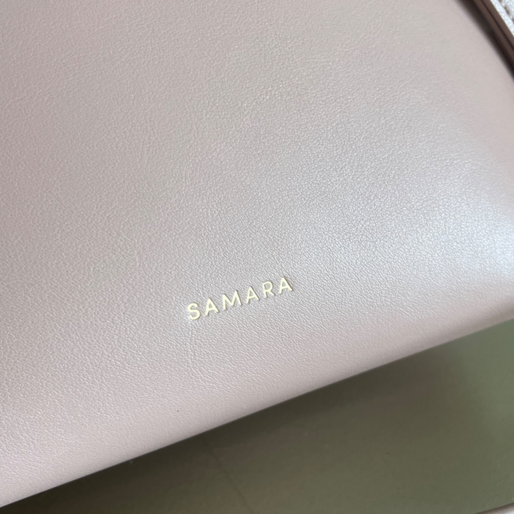 Samara Medium Blush Shoulder Bag - Picture 8 of 13